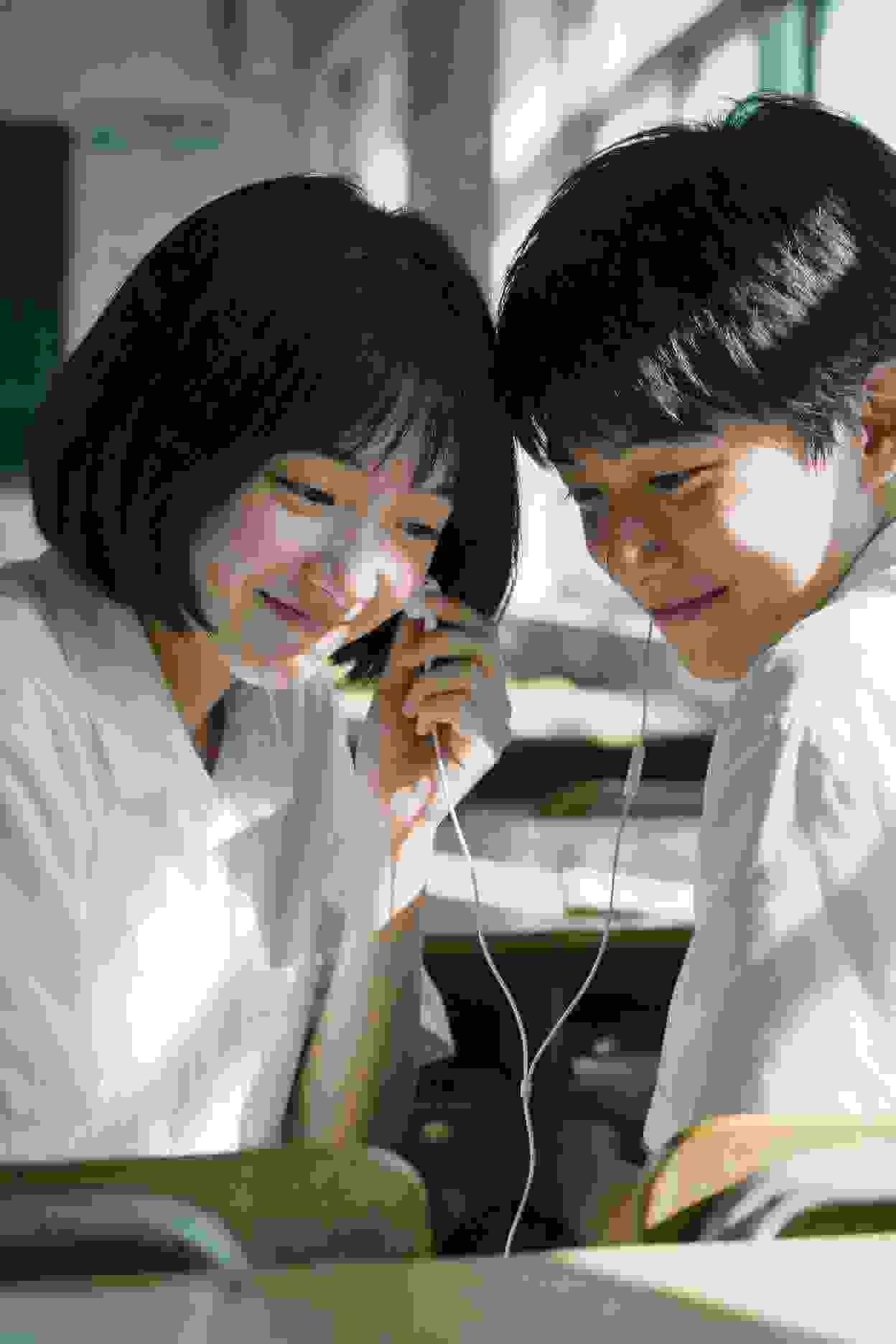 谜影重重